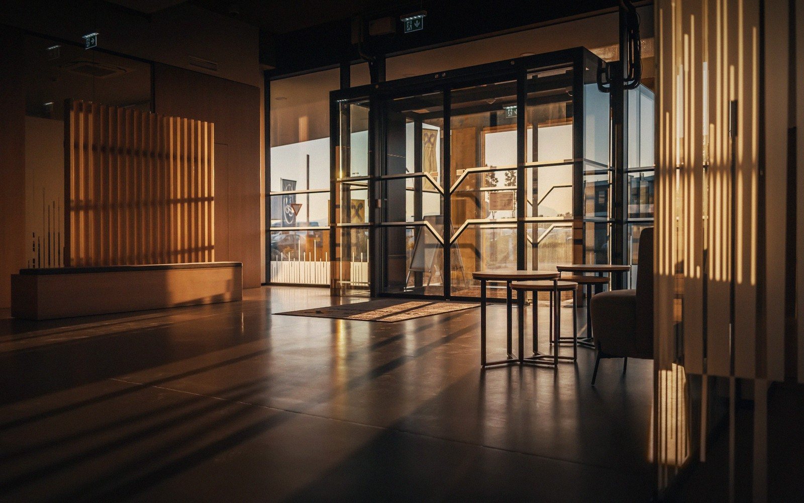 The Revolving Door, Measured